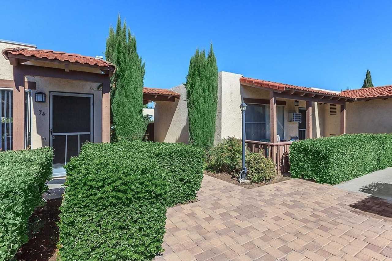 Portofino Apartments - Photo 5 of 39
