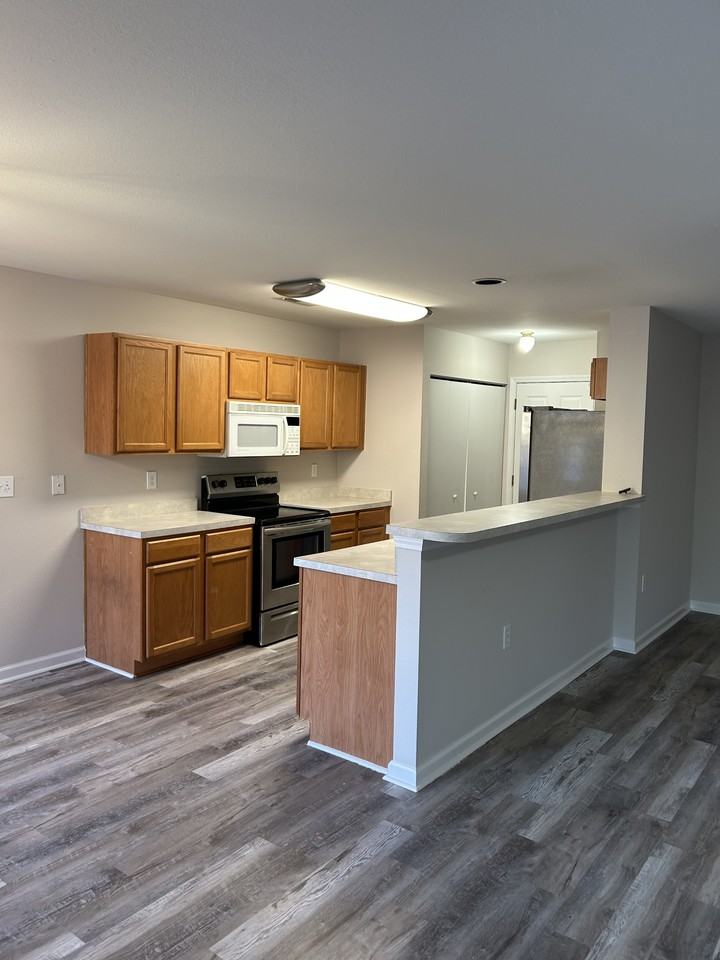 2445 Whetstone Ln #1 - Photo 4 of 21