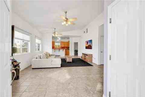 72440 Sun Valley Dr #1 - Photo 4 of 16