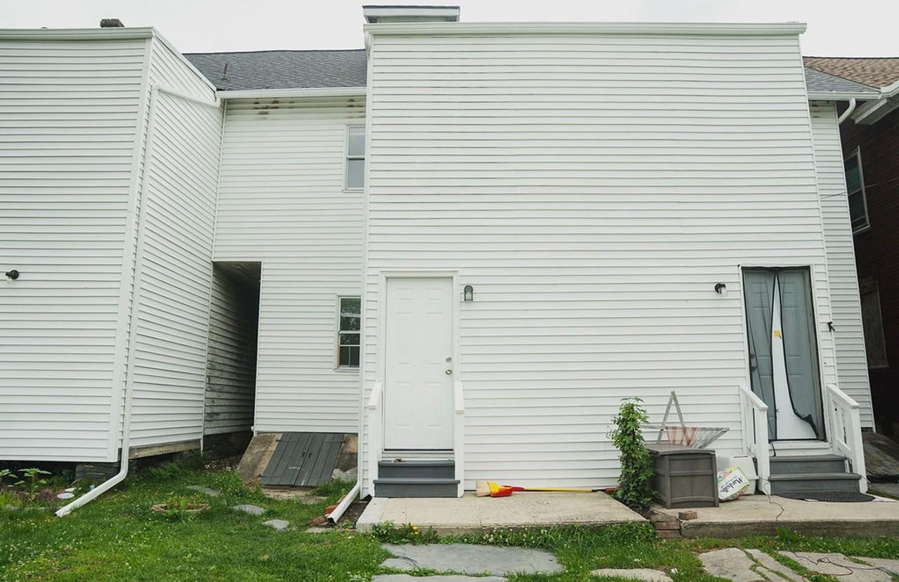 142 4th St - Photo 3 of 29