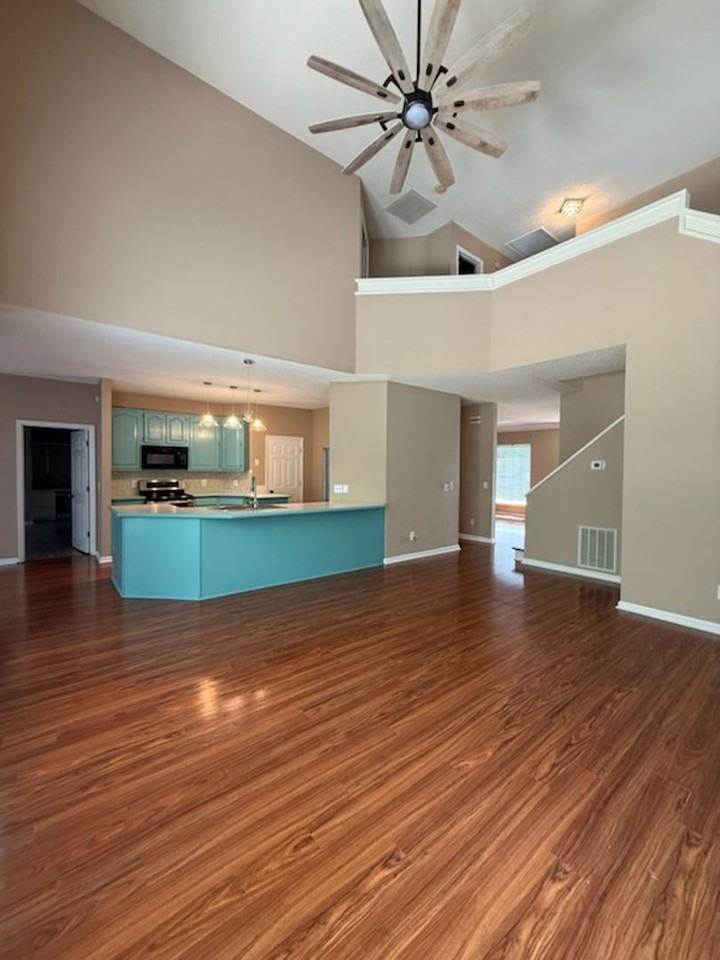 1464 Chandler Cir - Photo 6 of 18