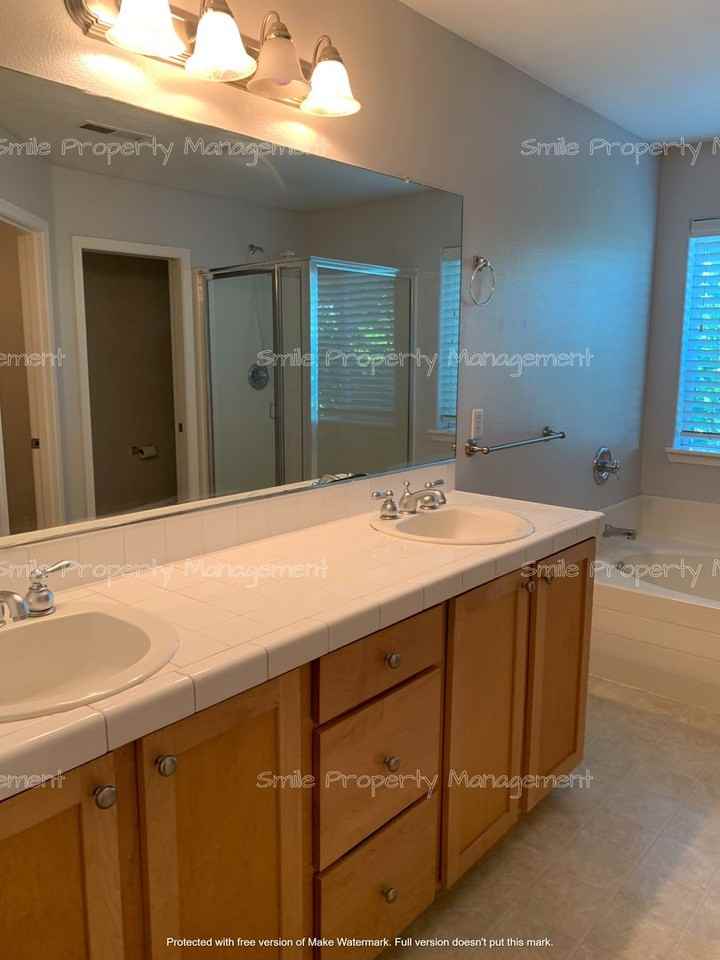 184 Sw 105th Ter - Photo 7 of 10