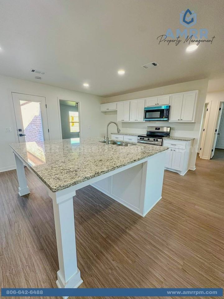 1309 Sioux Pl - Photo 3 of 16