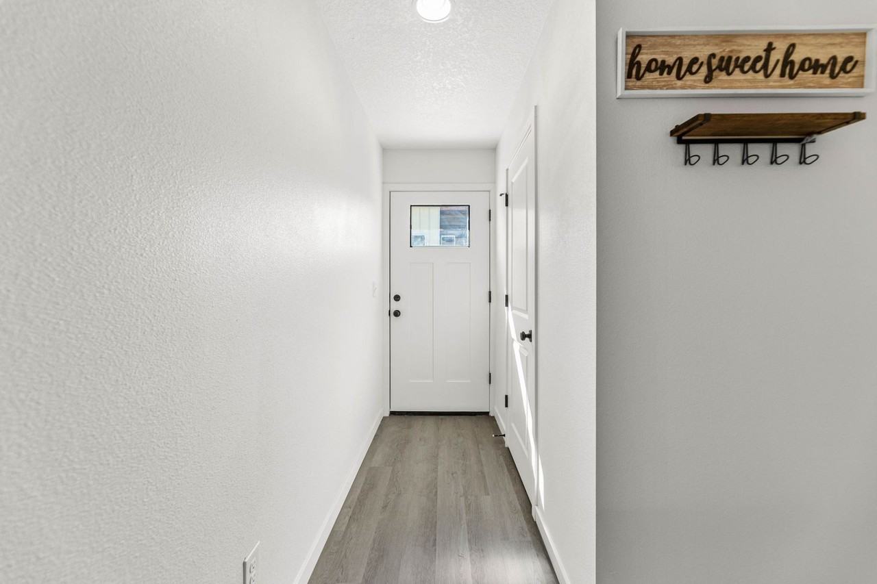 2904 Ne 137th Way - Photo 4 of 31