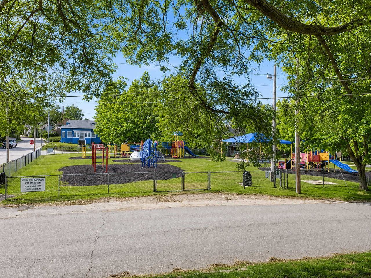 332 Wallingford Ave - Photo 7 of 9