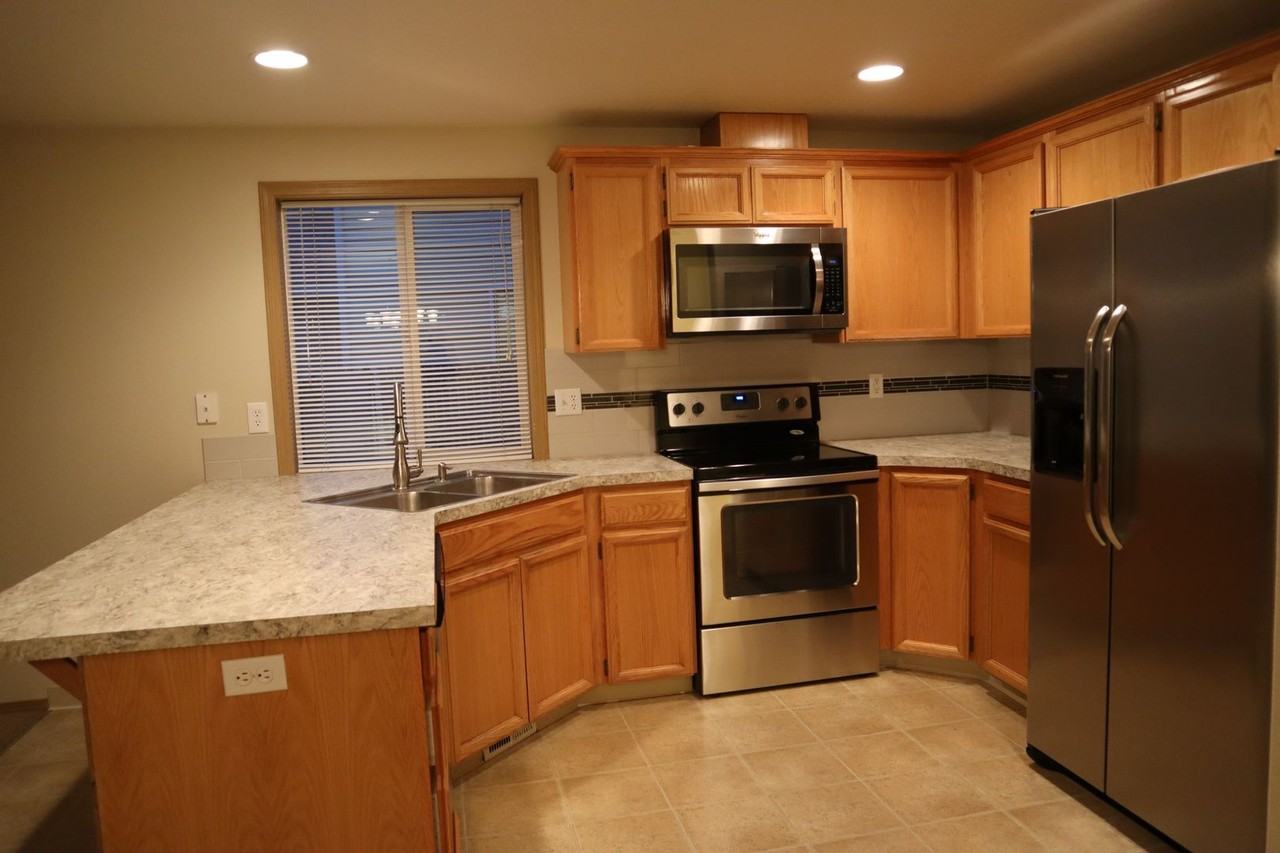 3125 Ne 118th Ave - Photo 3 of 24