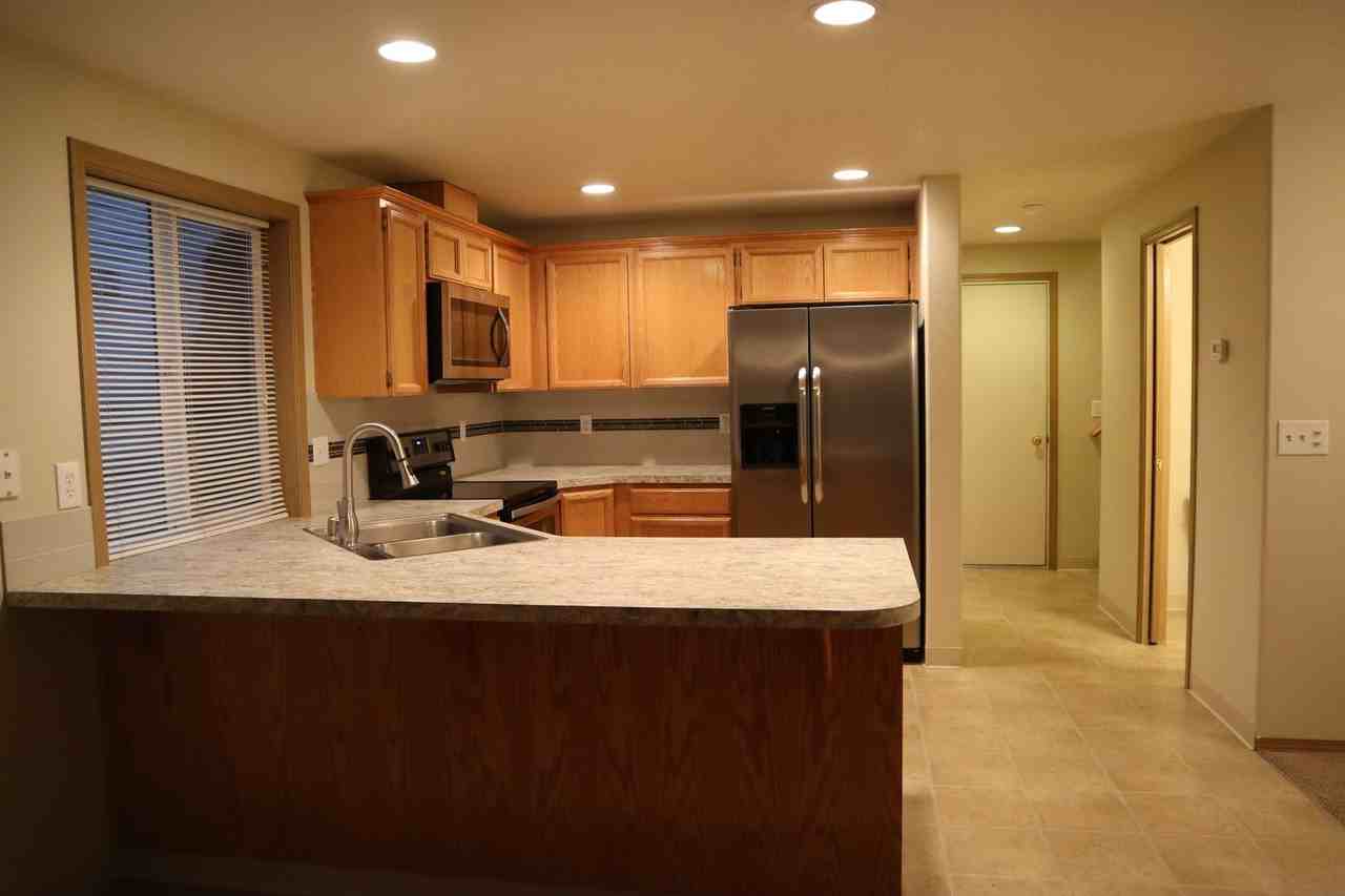 3125 Ne 118th Ave - Photo 4 of 24