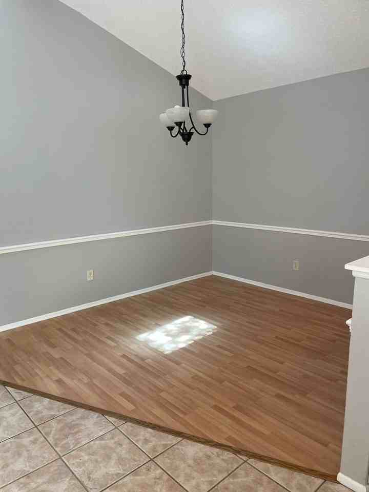 3000 Weymouth Ct - Photo 3 of 11