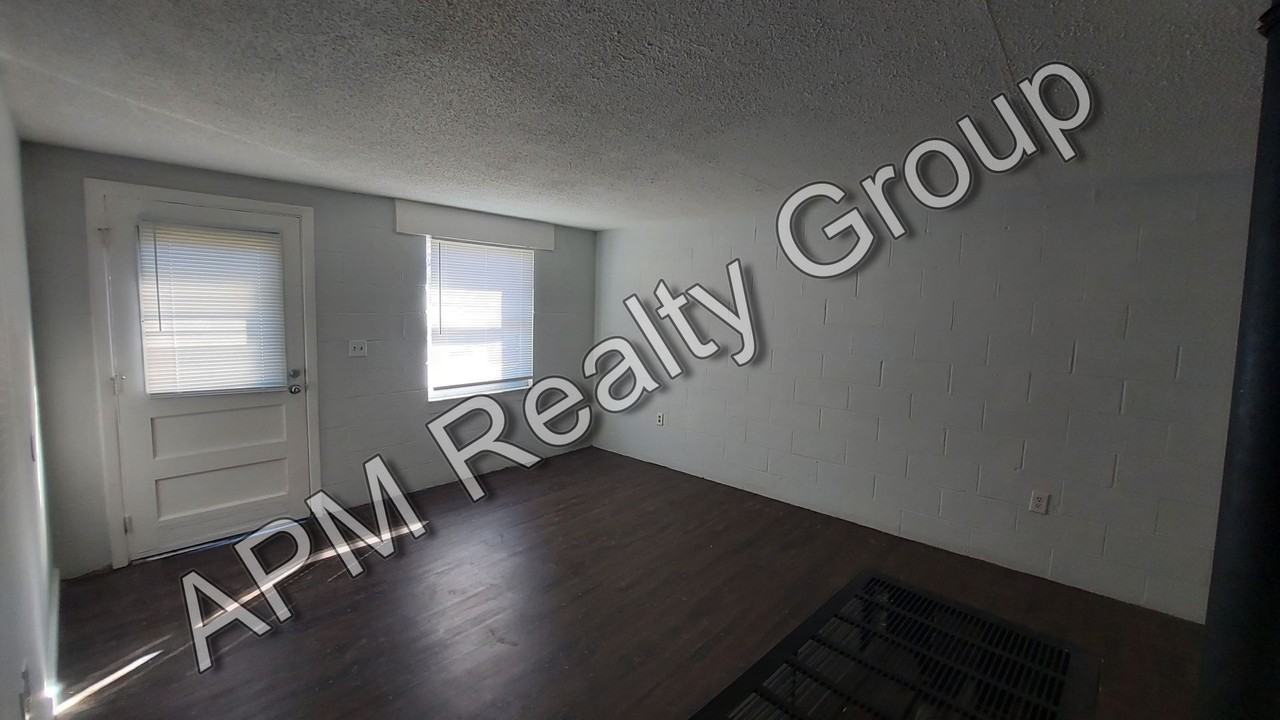 3045 Howell Ct Apt C - Photo 2 of 6