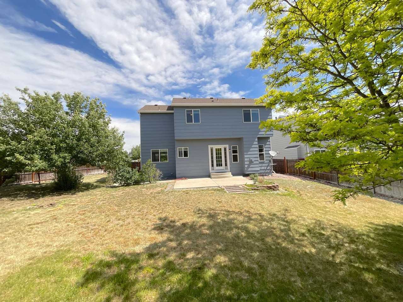 2579 Weyburn Way - Photo 4 of 47