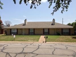 featured image of 1404 Chapel Ridge Rd