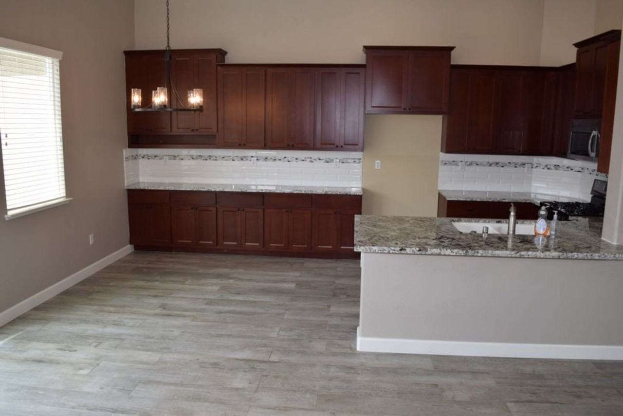 1902 Horseshoe Glen Cir - Photo 5 of 32