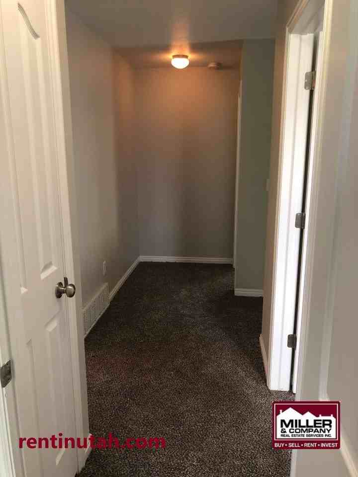 12461 S Iron Sight Way - Photo 4 of 11
