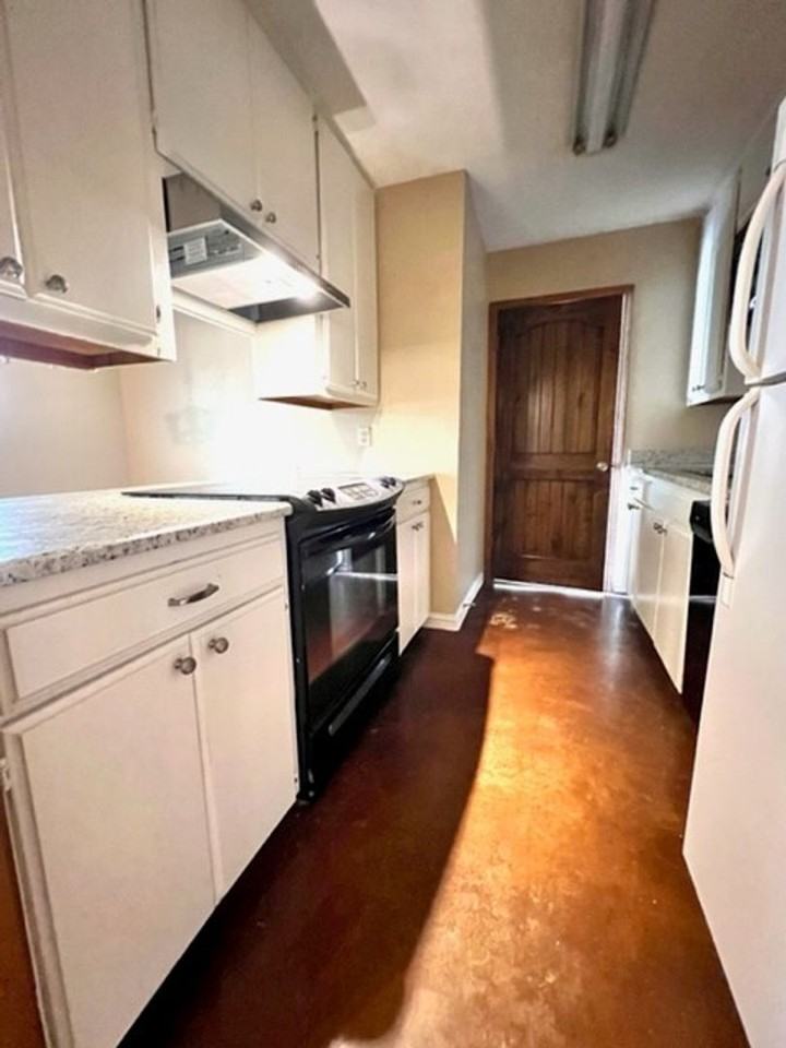 808 Peregrine Dr - Photo 6 of 18