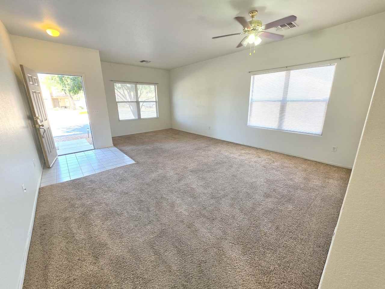 1137 S Fargo Ct - Photo 6 of 24