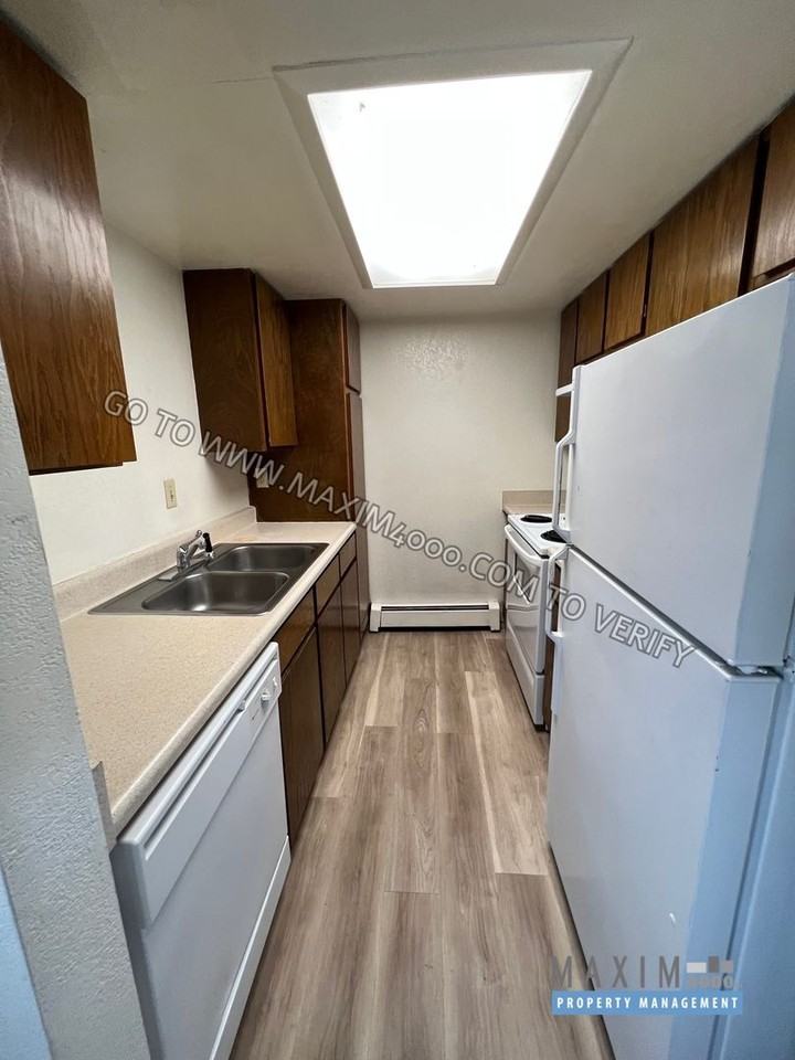 1140 Walnut Ave #14 - Photo 6 of 14