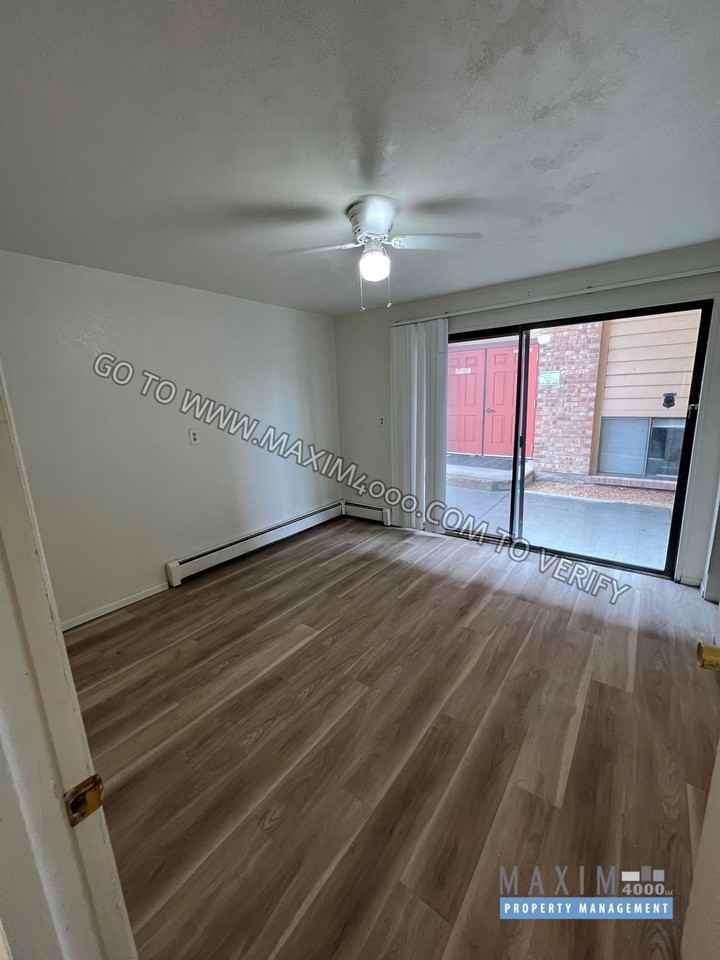 1140 Walnut Ave #14 - Photo 7 of 14