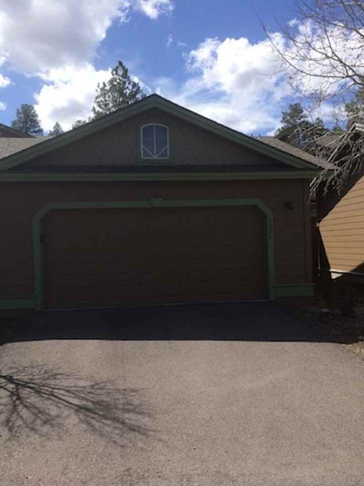 3340 S Litzler Dr - Photo 2 of 7