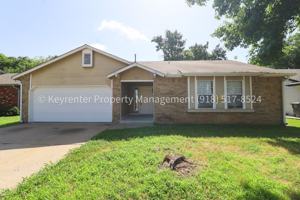 featured image of 1541 S 137th East Ave
