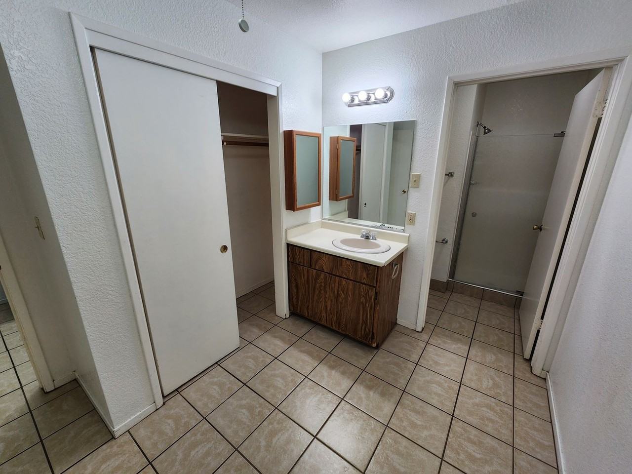 235 235 5th Street-E #E - Photo 3 of 5