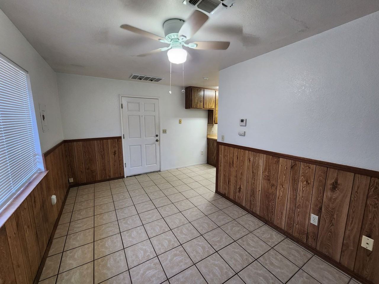 235 235 5th Street-E #E - Photo 4 of 5