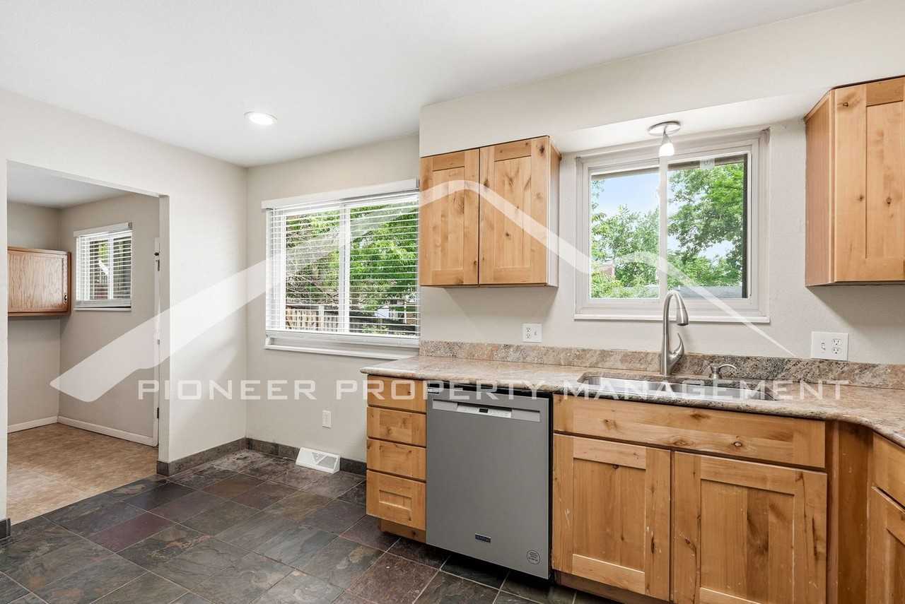 6801 W 32nd Ave - Photo 6 of 24