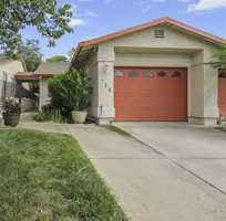 featured image of 726 Stonebriar Trl