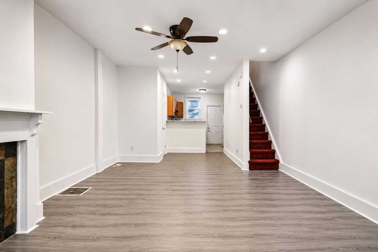 45 N Lindenwood St - Photo 2 of 32