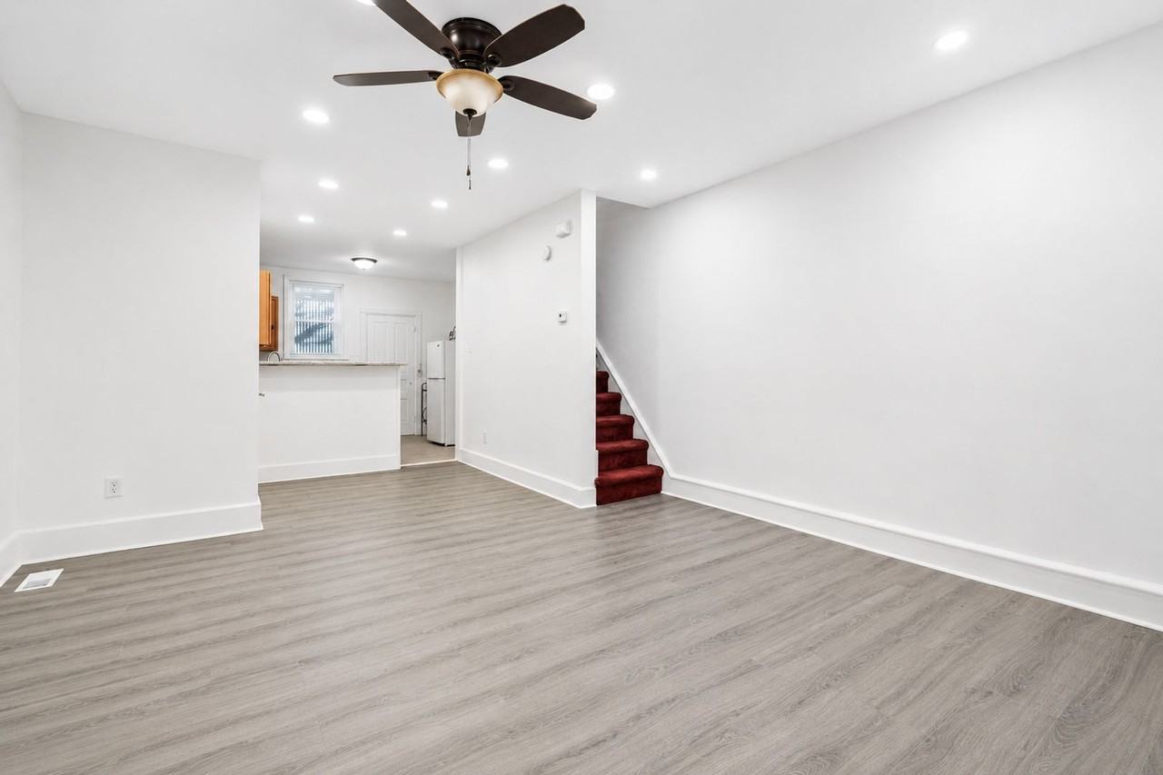 45 N Lindenwood St - Photo 6 of 32