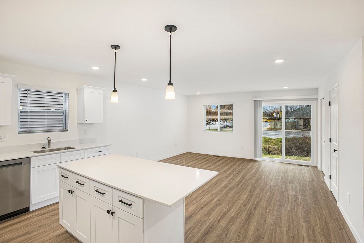 6116 Tigris Ave - Photo 2 of 24