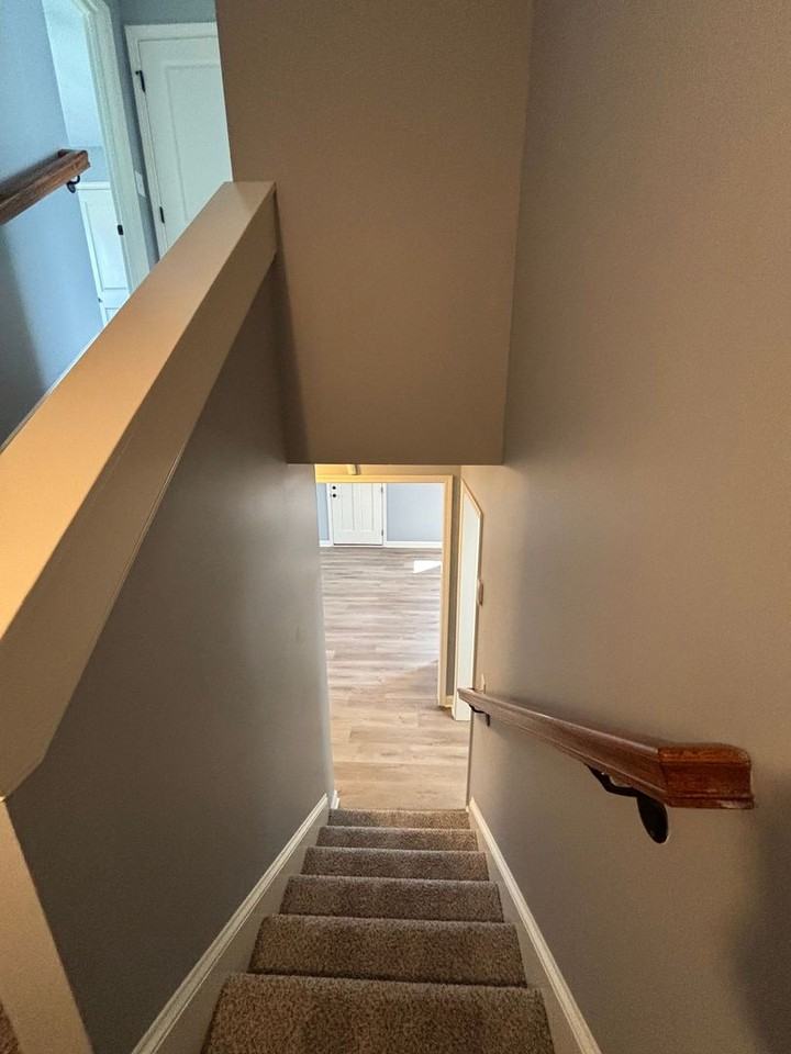 221 Wardlaw St - Photo 7 of 12