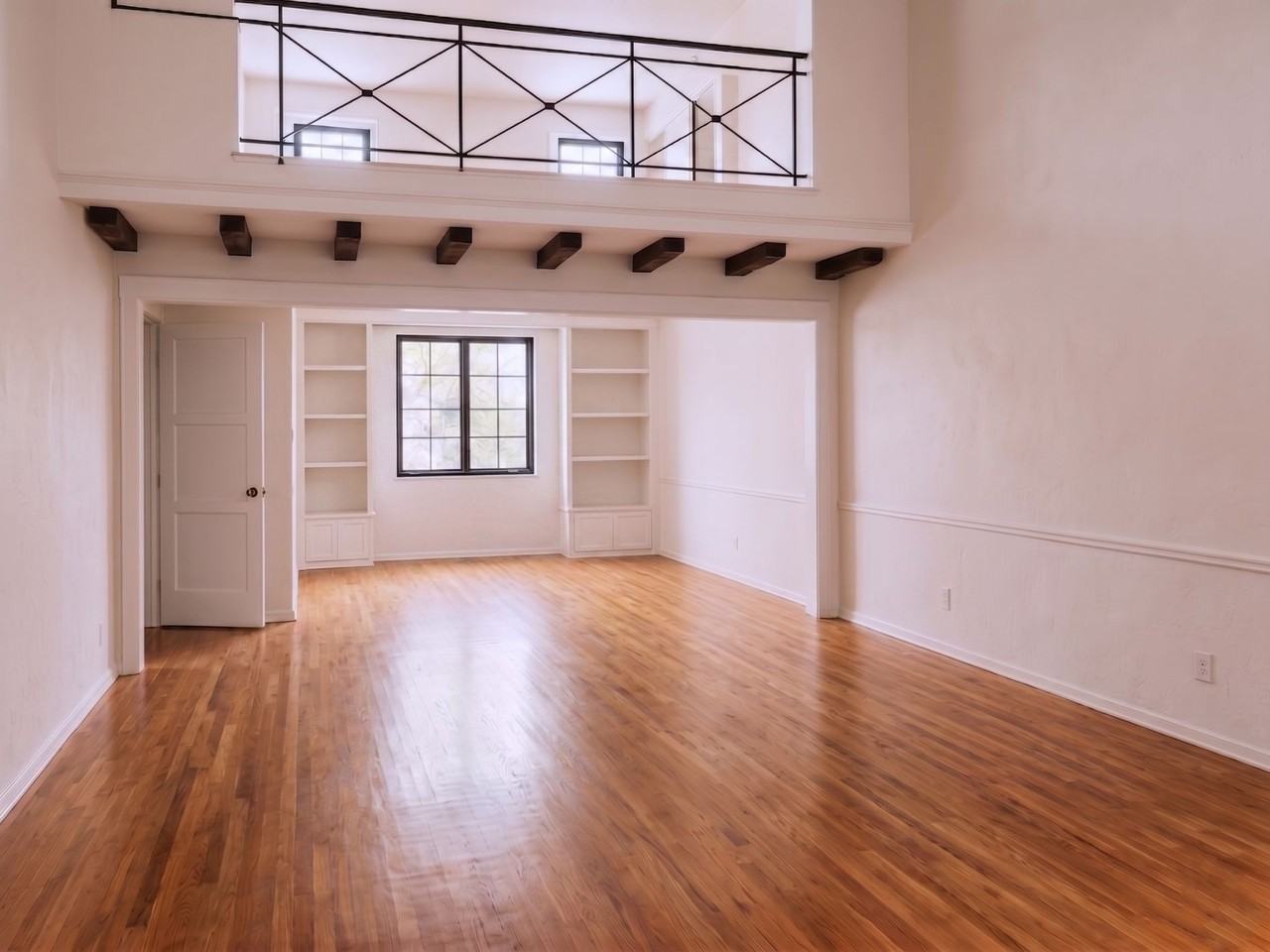 1436-1450 Laurel Ave. Los Angeles, CA 90046 - Photo 2 of 12