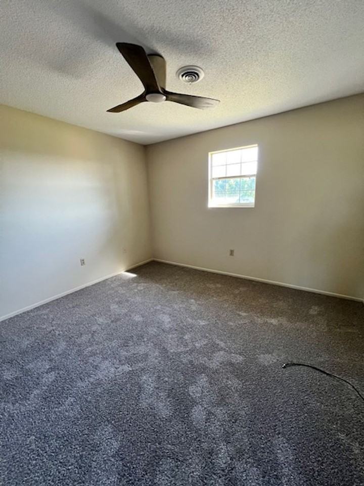 101 101 & 103 Teakwood Drive - Photo 2 of 7
