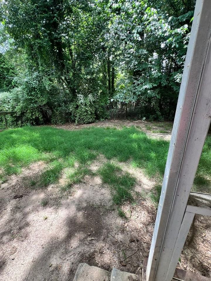 403 Concord Rd - Photo 5 of 10