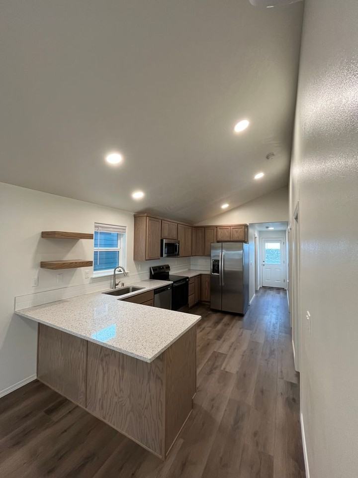 3662 S Penn Pl - Photo 4 of 4