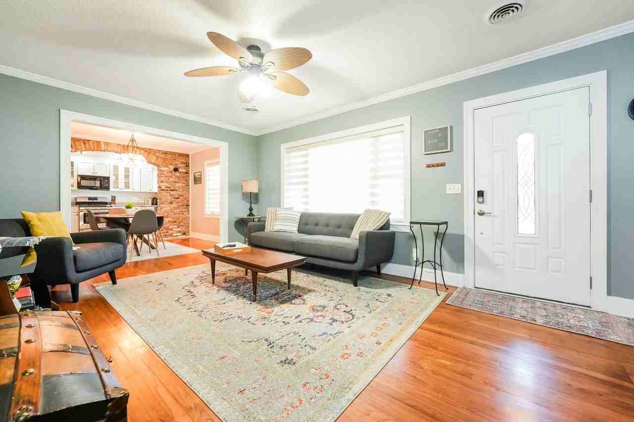 1219 South Blvd - Photo 6 of 22