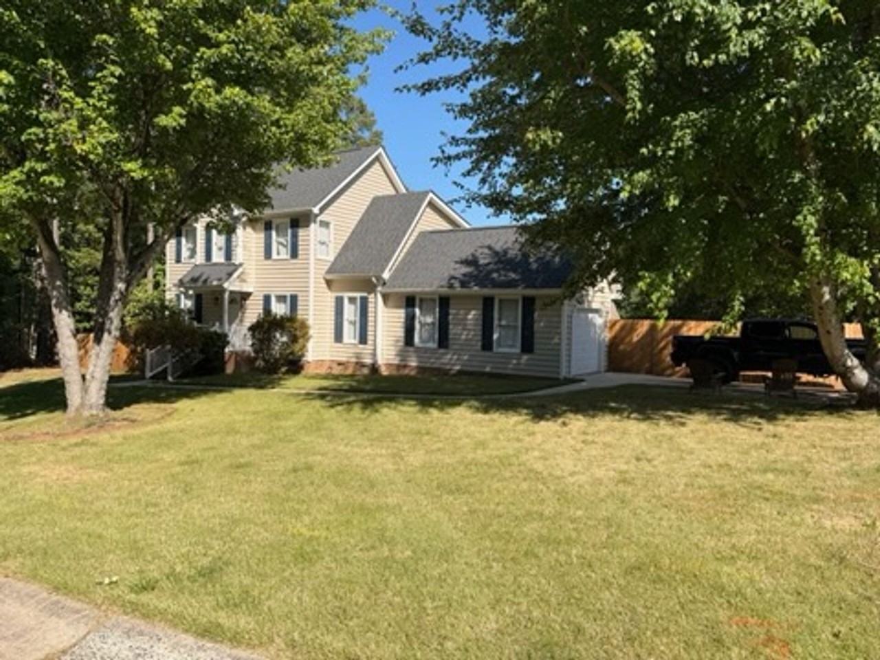 2502 Faucette Ave - Photo 3 of 3