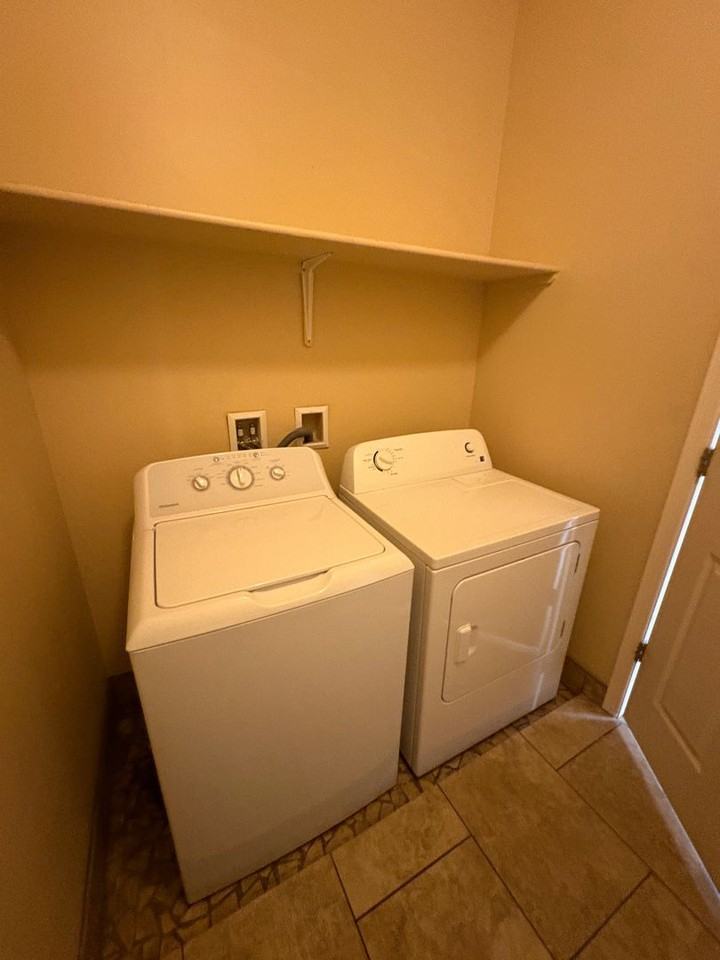 5083 Genesis Ln - Photo 7 of 14