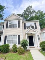 featured image of 390 Gardners Cir