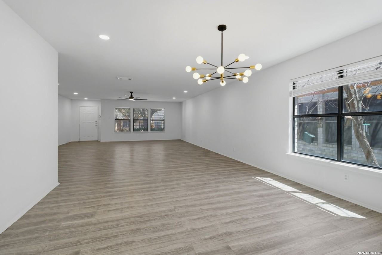 3909 Davenport - Photo 6 of 23
