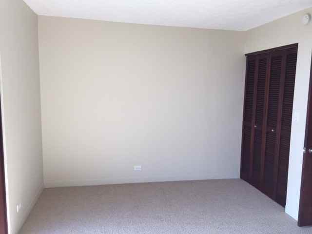 1505 Alexander St #303 - Photo 7 of 10