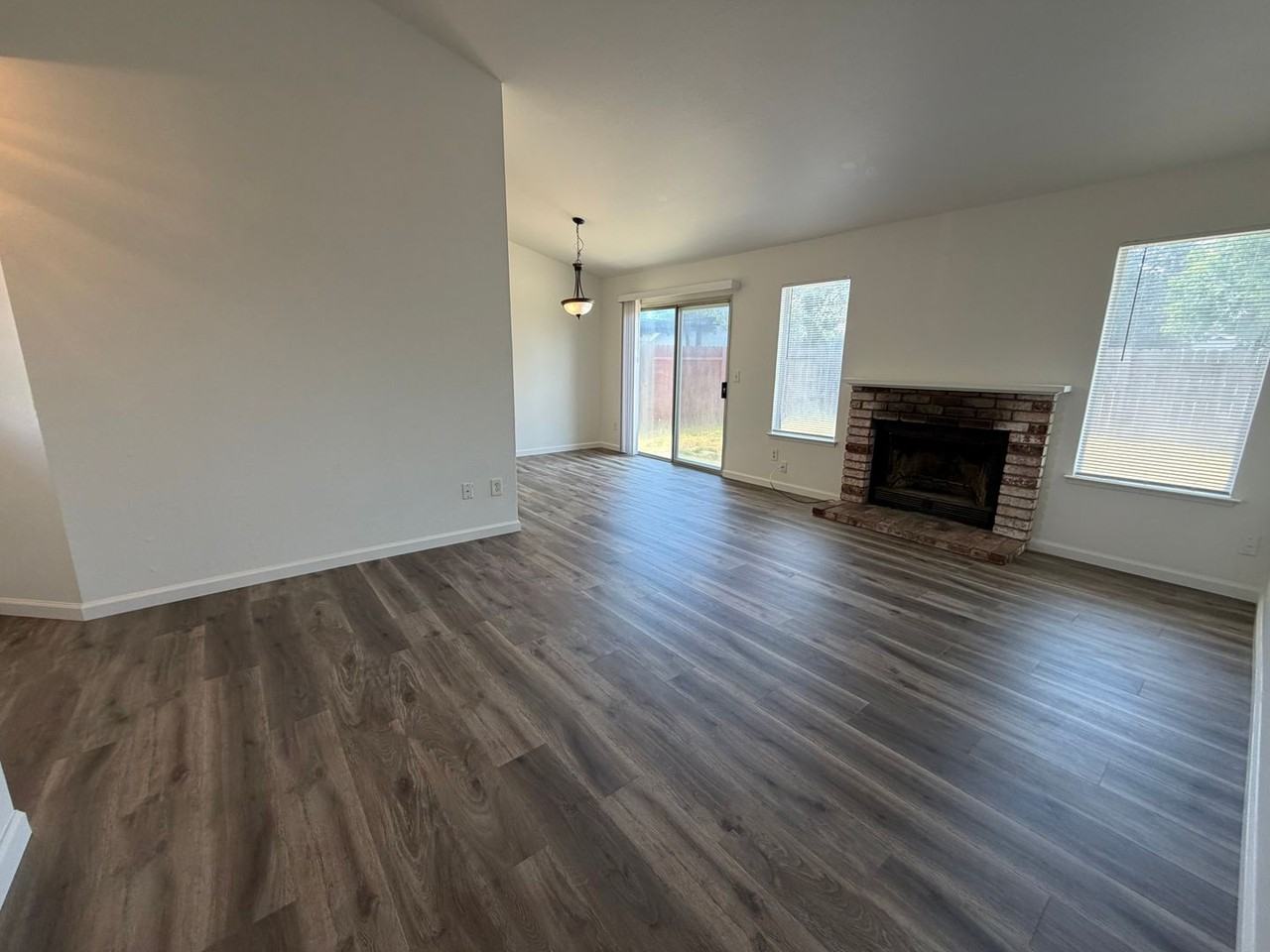8162 Morgan Hill Way - Photo 4 of 26