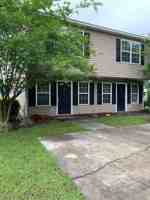 featured image of 2705 Pineview Dr #A