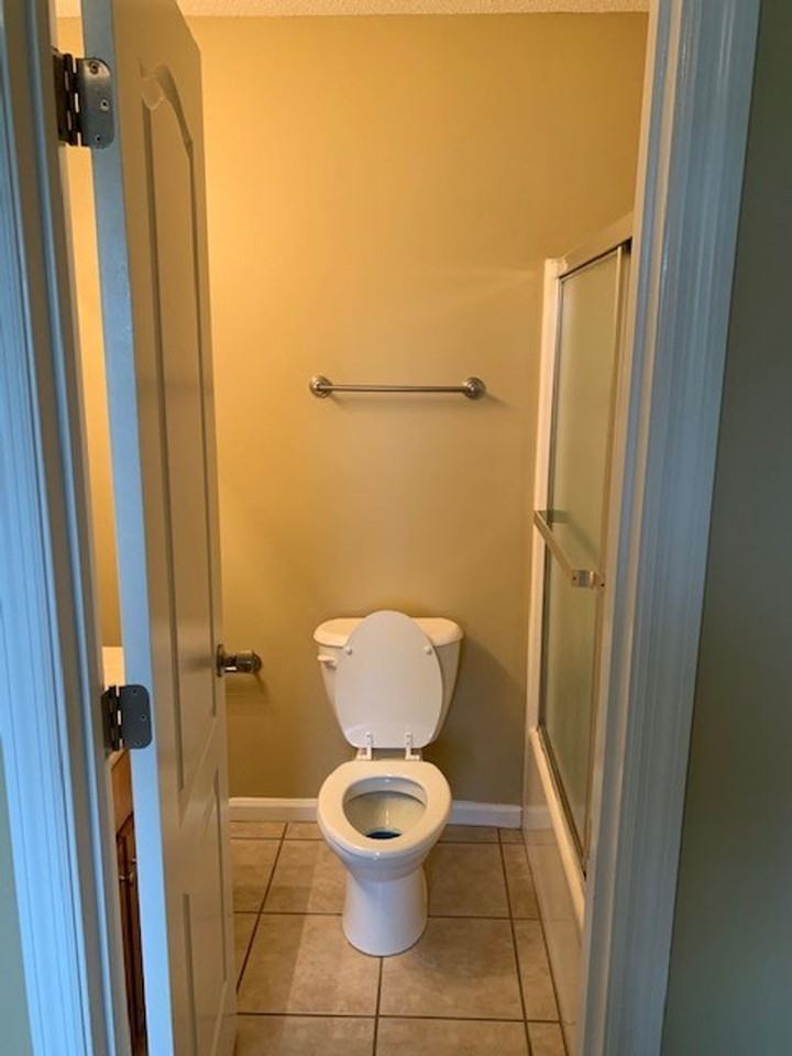 2705 Pineview Dr #A - Photo 7 of 9