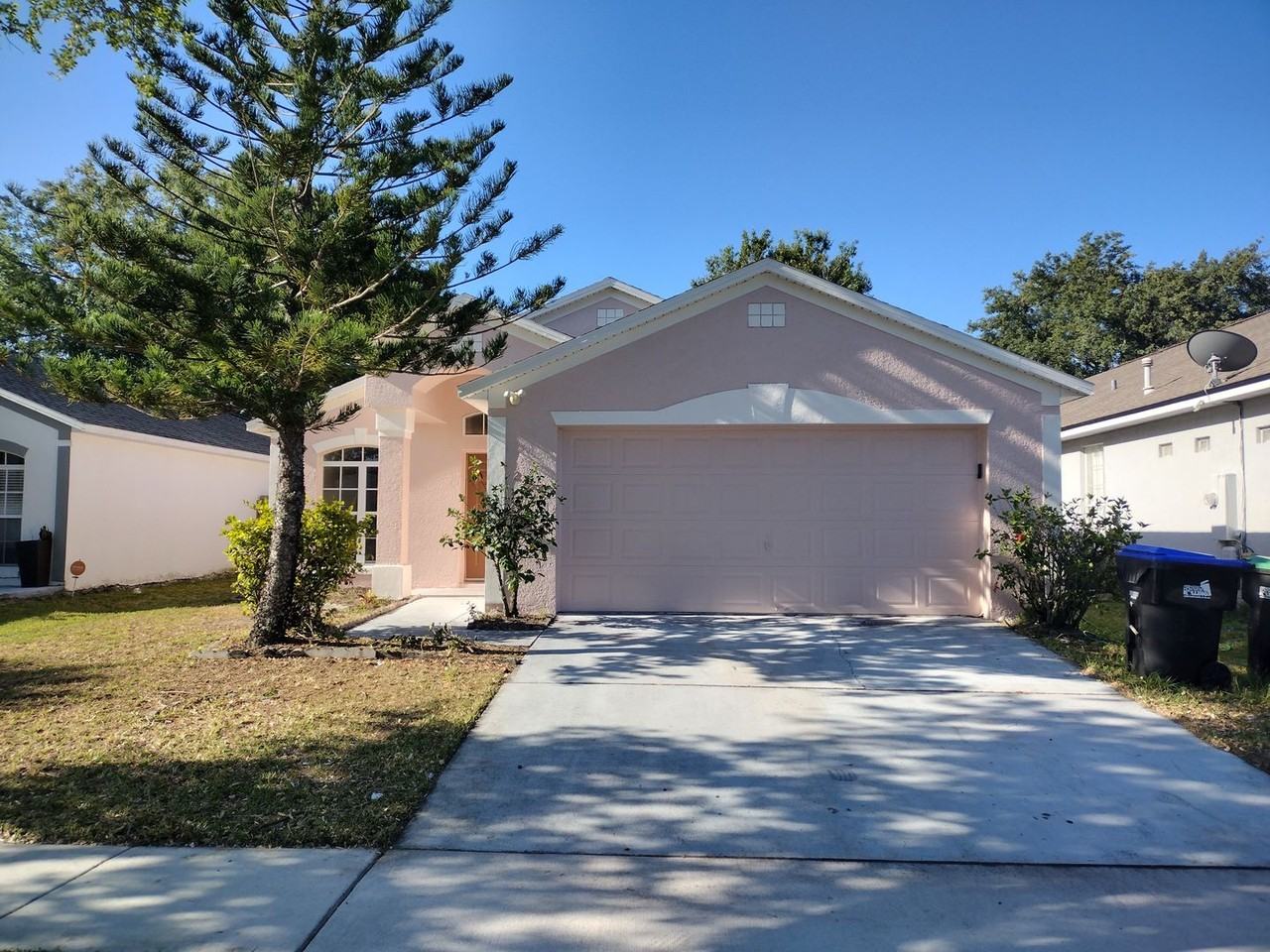 2358 Blue Sapphire Cir - Photo 3 of 17