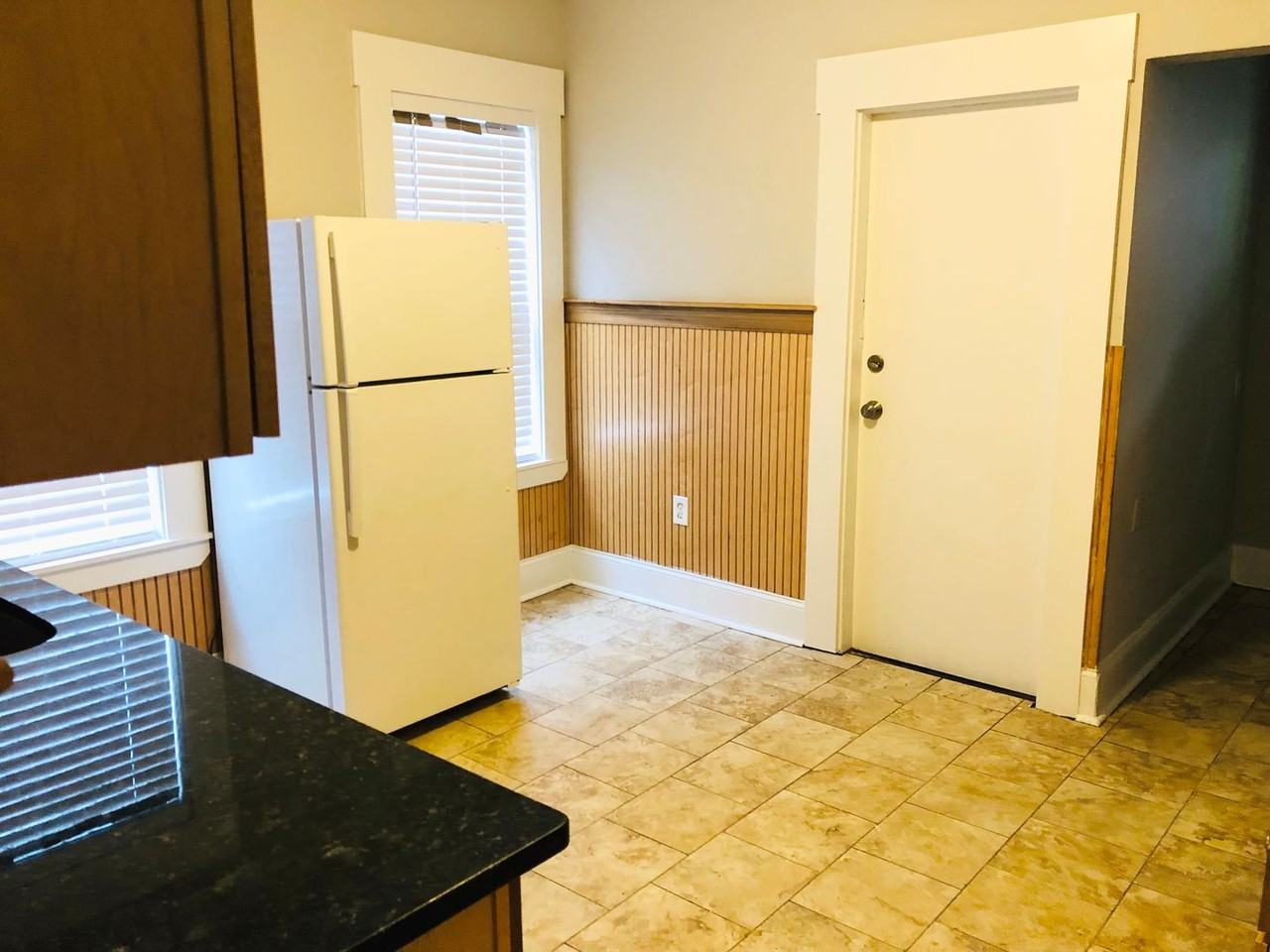 95 Draper St #1 - Photo 6 of 12