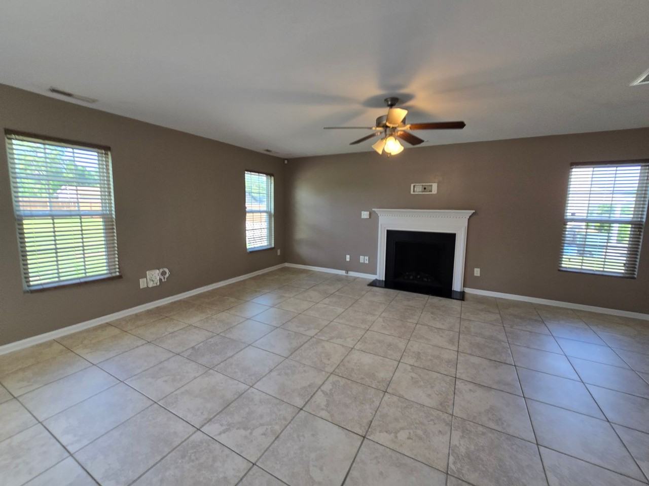 2012 Sir Michael Dr - Photo 6 of 21