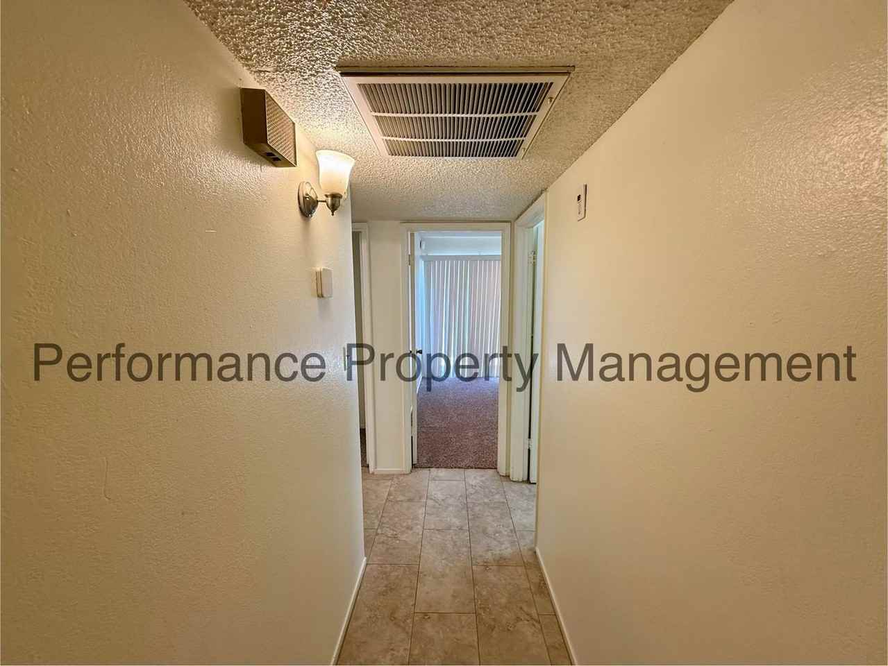 4513 Barry St - Photo 7 of 18