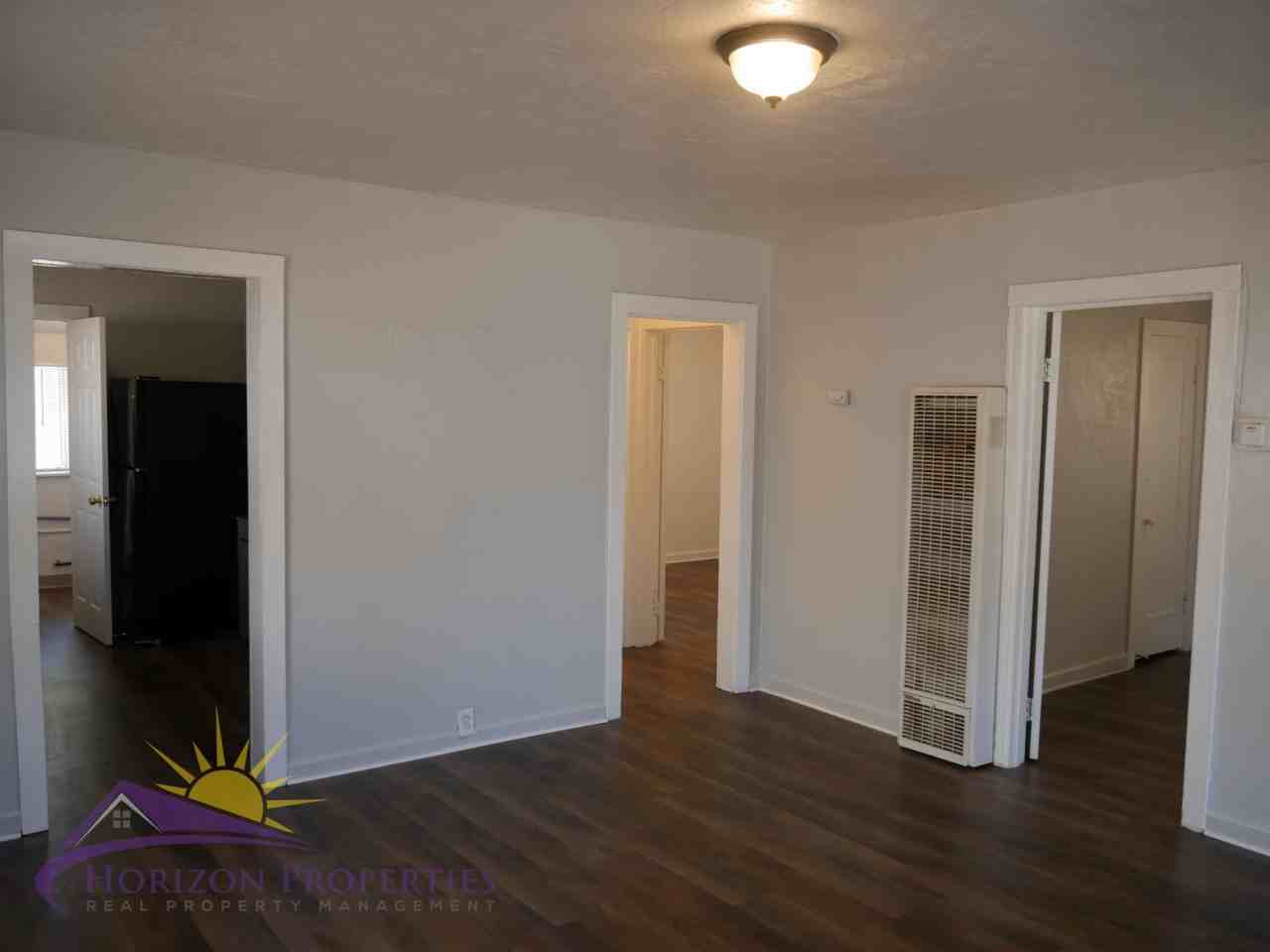 4111 32nd St - Photo 6 of 25