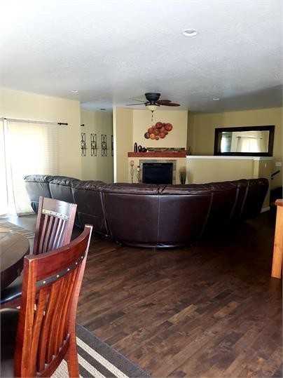 15284 Savik Ln - Photo 5 of 49
